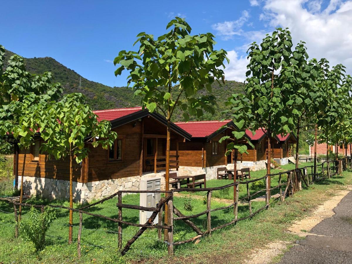 Orahovo Cottages Virpazar Kültér fotó